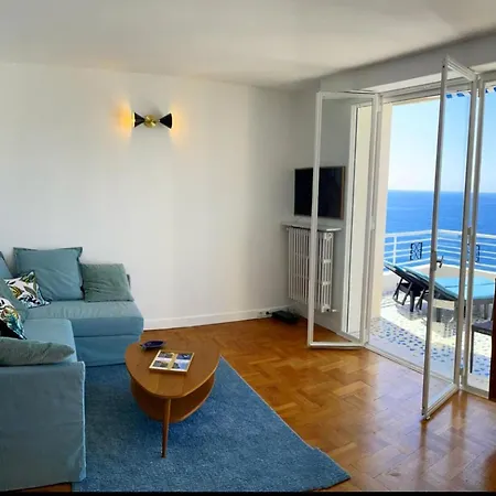 Apartment 06a1 - Just Like On A Boat Sailing On The Sea *